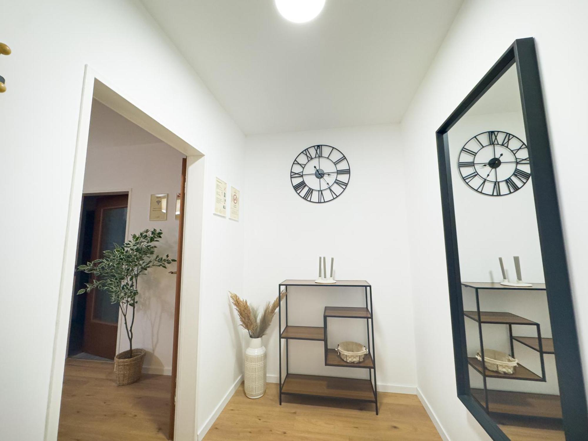 Modernes Apartment Mit Balkon, Parkplatz & Top-Lage, Wifi Und Tv 4K ブレーメン エクステリア 写真